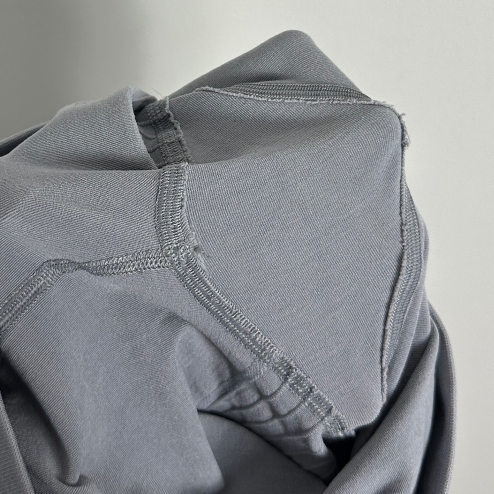 Alphalete Grey Compression Amplify Leggings Womens Size Medium Activewear Pants‎ - Picture 10 of 16